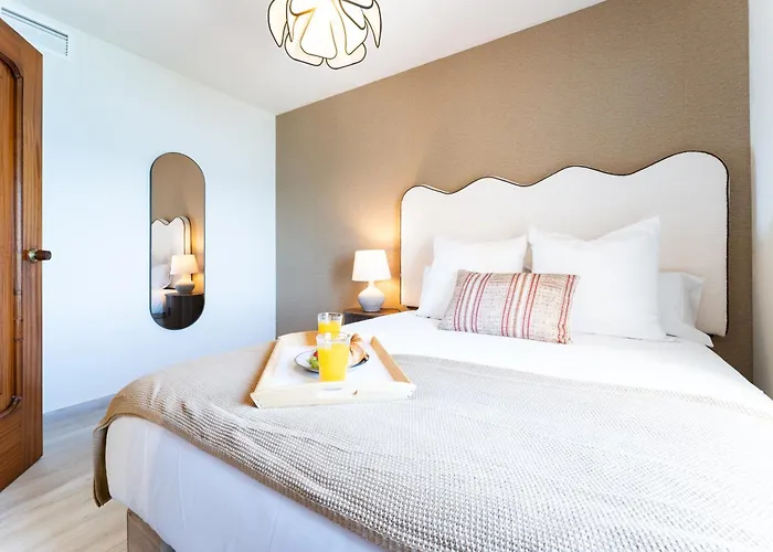 Amazing Rey De Espana Views * Фуенхірола